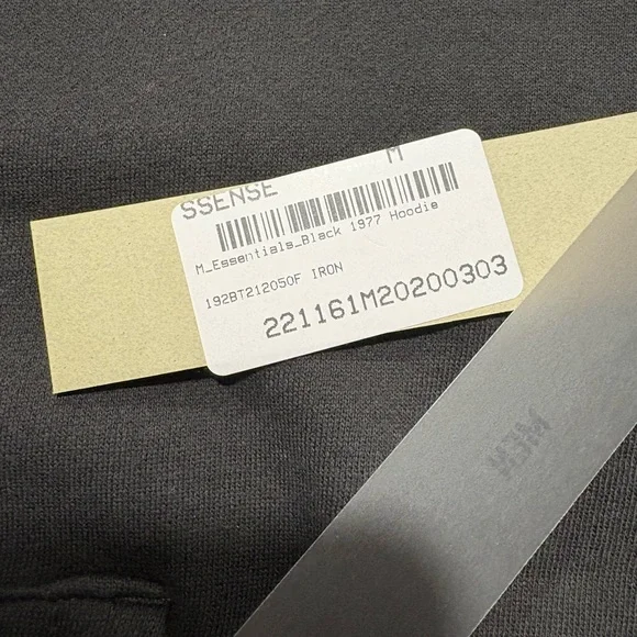Essentials Fear of God Iron “1977” Hoodie SS22 - Picture 5 of 11